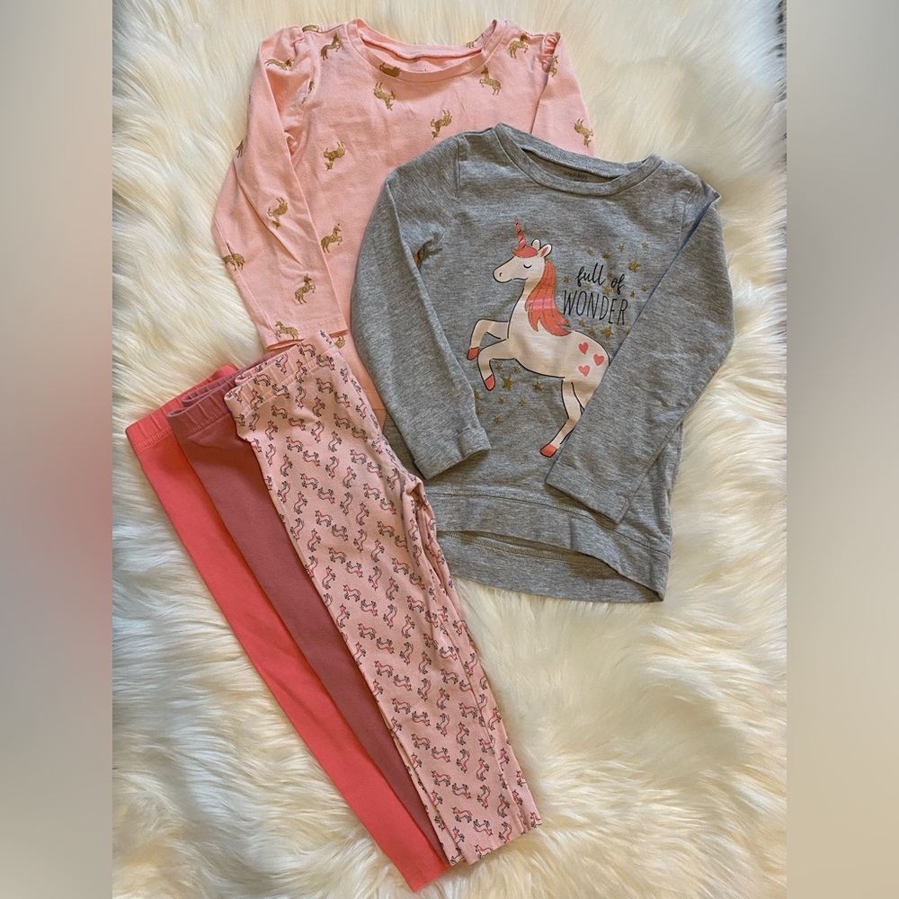 #2- 🎉BUNDLE ALERT🎉Unicorn Themed Bundle size 3T